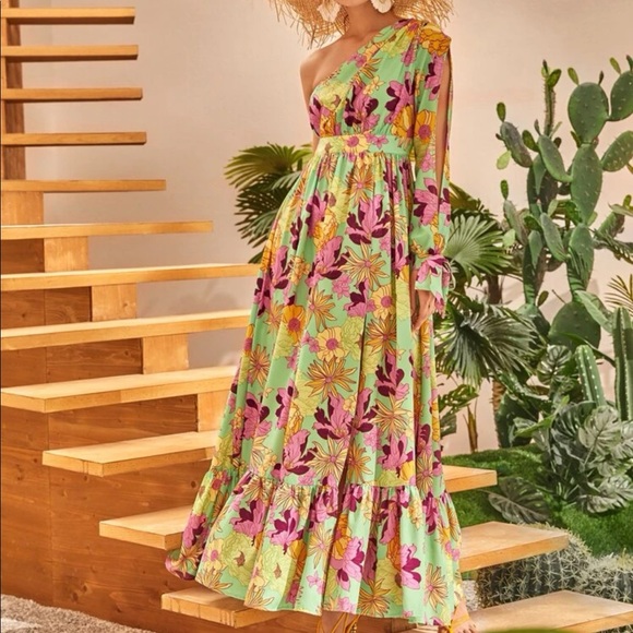 ⚡️FLASH SALE⚡️ Boho floral statement dress - Picture 4 of 11